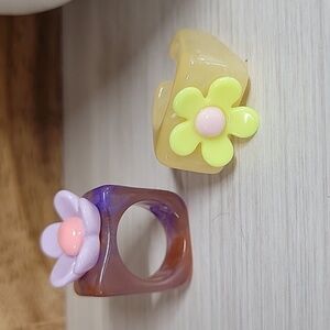 FUNKY FLOWER ACRYLIC RING, CHOICE OF COLOR